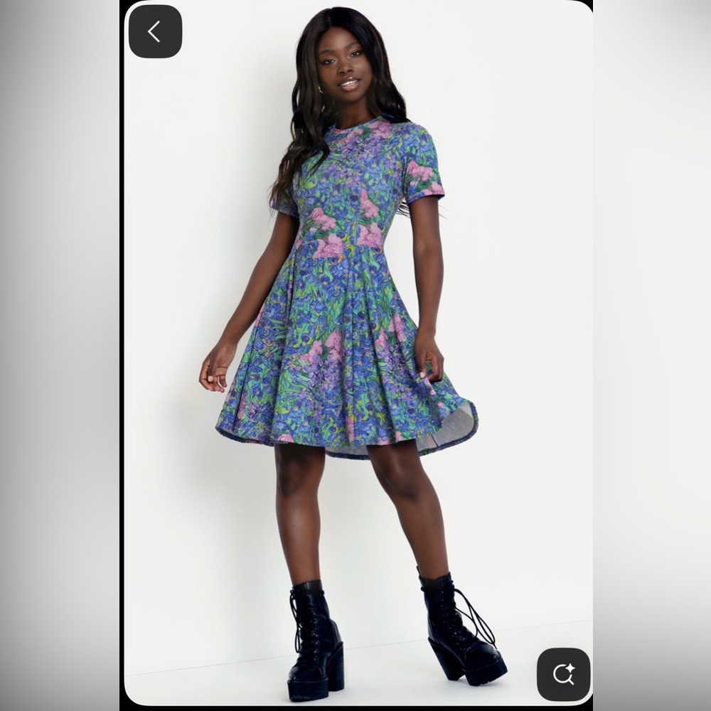 Blackmilk I Spy With My Little Iris evil longline tee dress L NWT
